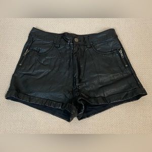 H&M DIVIDED Faux Leather Black Shorts Size 4